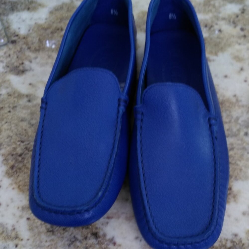 Tod's Women's Leather Driving Loafers - size 8.5